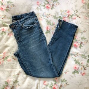 Lucky Brand Cropped Slit Mid Rise Jeans